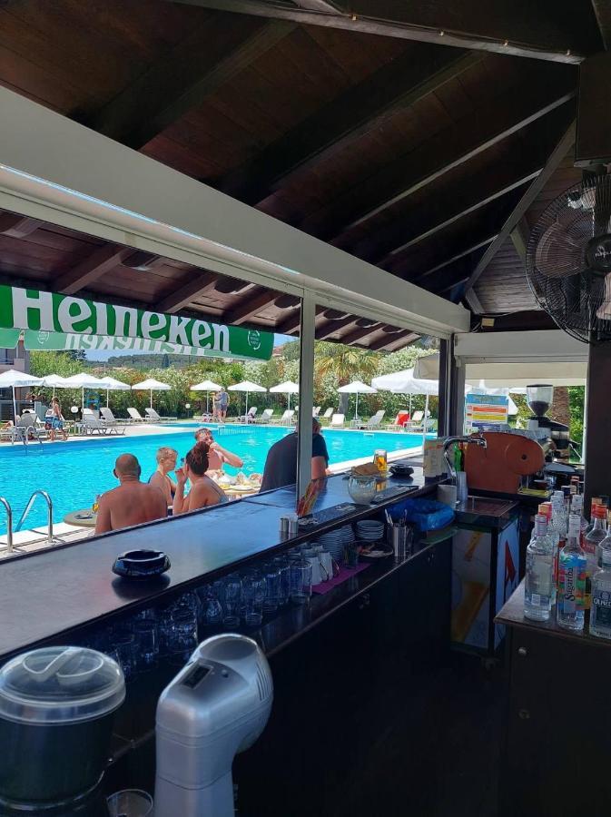 Egrypos Hotel Μπούκαρι Εξωτερικό φωτογραφία