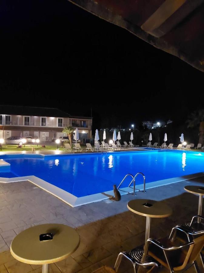 Egrypos Hotel Μπούκαρι Εξωτερικό φωτογραφία