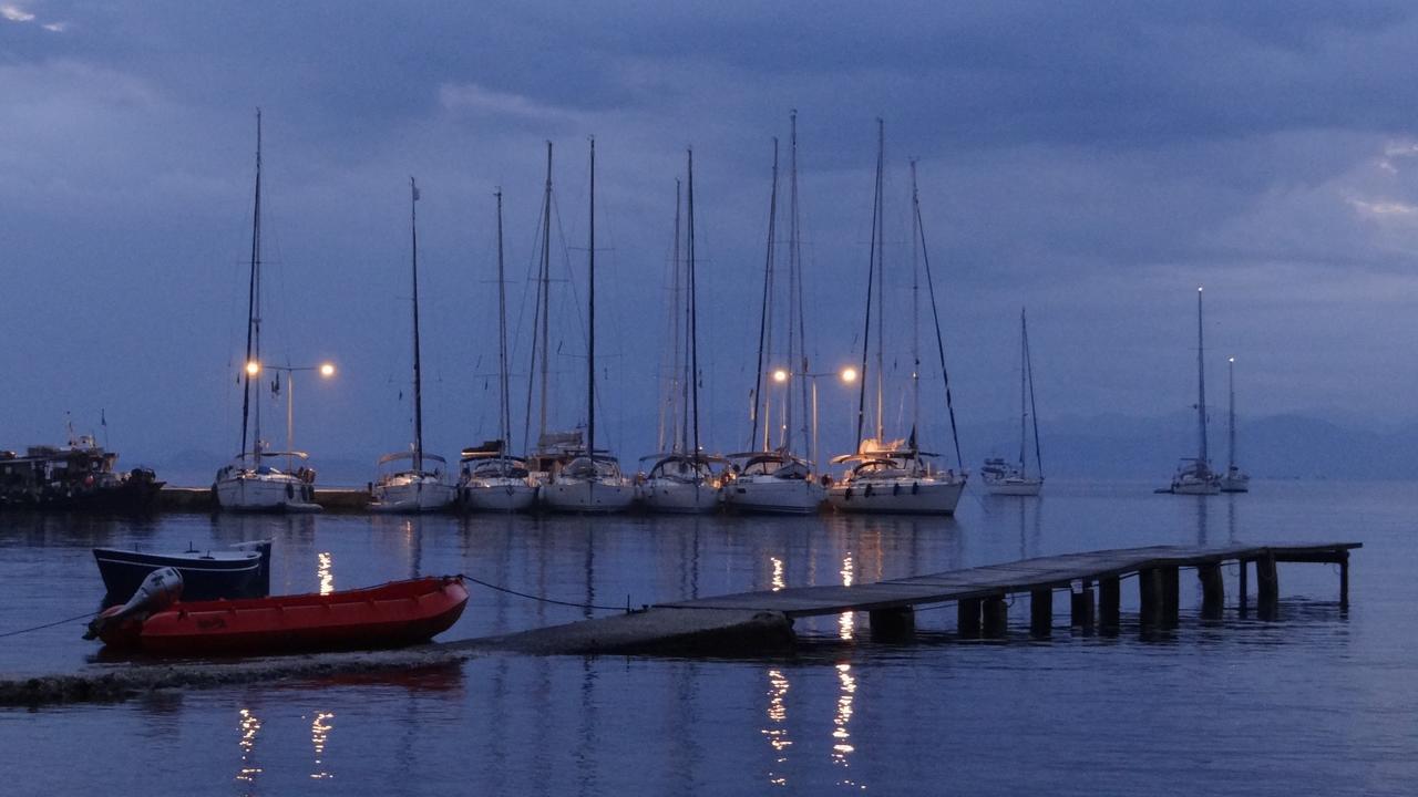 Egrypos Hotel Μπούκαρι Εξωτερικό φωτογραφία