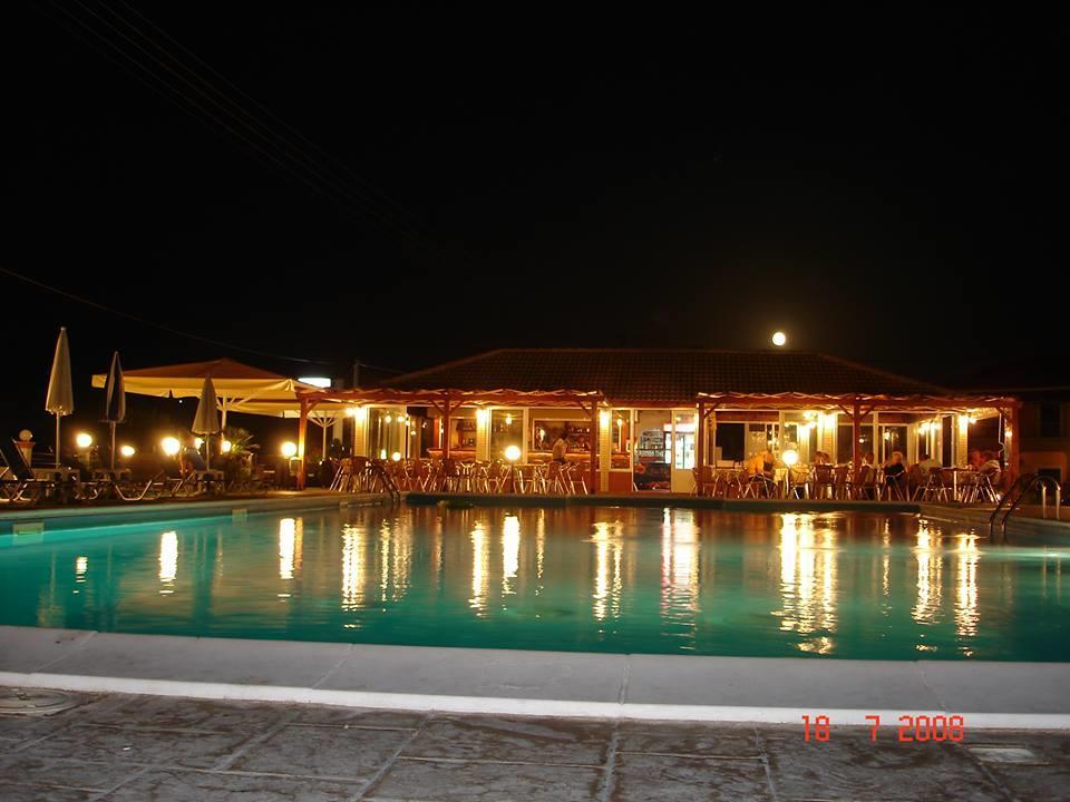 Egrypos Hotel Μπούκαρι Εξωτερικό φωτογραφία
