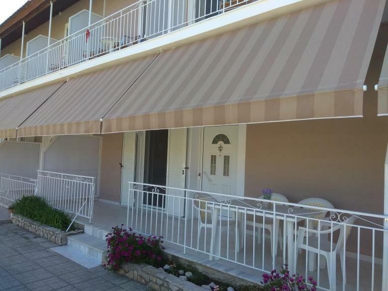 Egrypos Hotel Μπούκαρι Εξωτερικό φωτογραφία