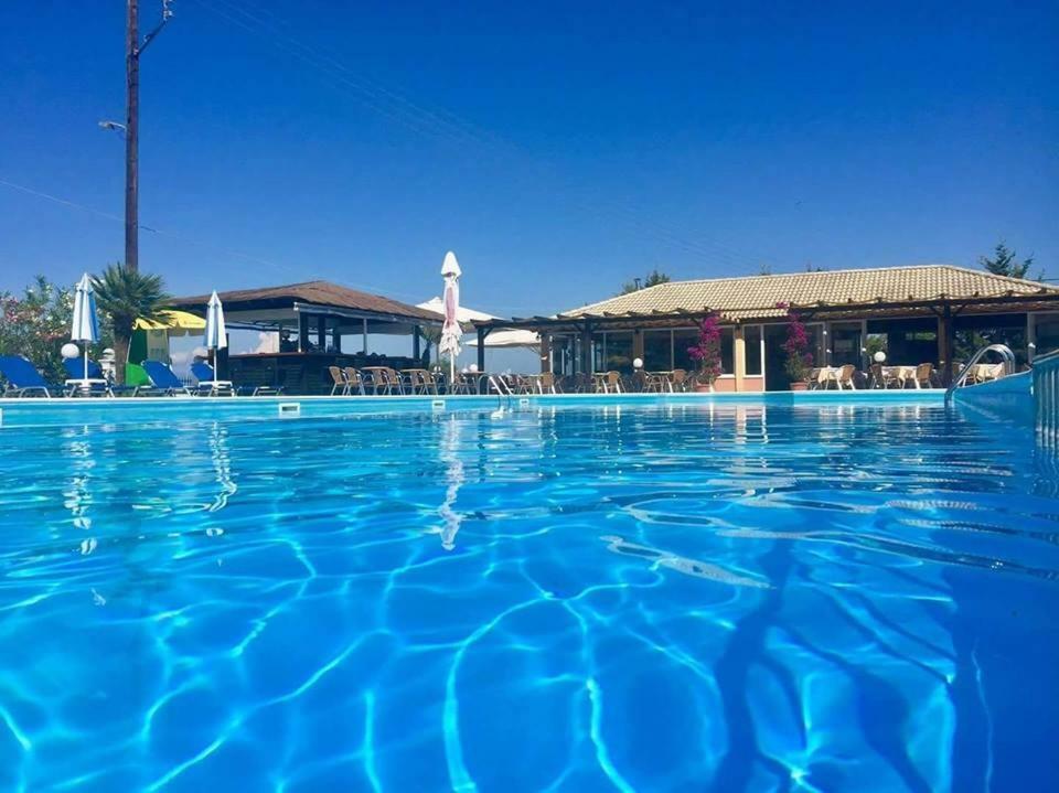 Egrypos Hotel Μπούκαρι Εξωτερικό φωτογραφία